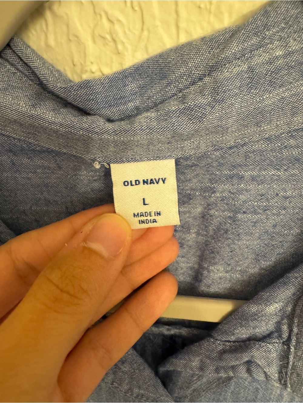 Old Navy Blue Short-Sleeve Button-Down Women's Shirt - Picture 3 of 6